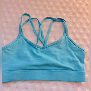 Beautiful teal colored Lorna Jane sports bra. Size medium. Not padded.